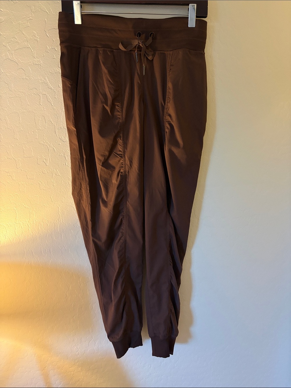 Lululemon dance studio jogger